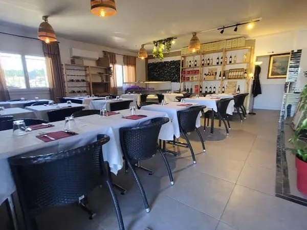 Local commercial 80 m²