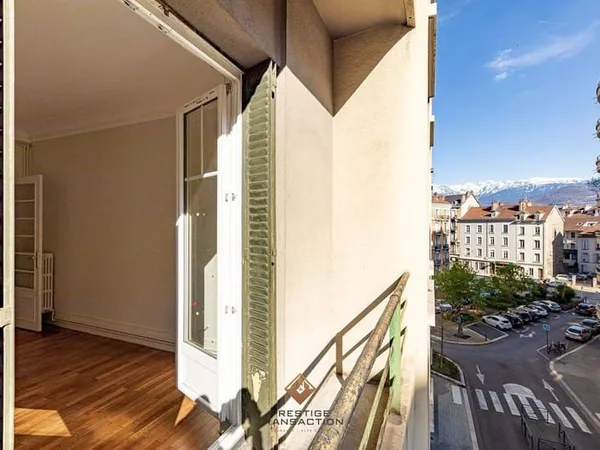 Appartement 3 pièces 79 m²