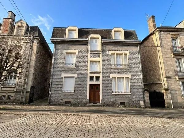 Immeuble 360 m²