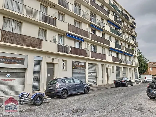 A VENDRE MARSEILLE 13014 ST GABRIEL APPARTEMENT T3 BALCON CAVE LOCATAIRE EN PLACE