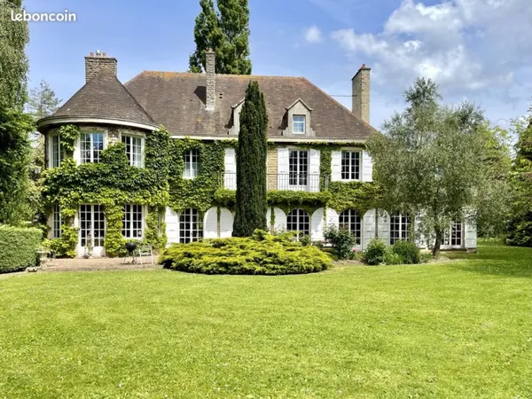 Propriété 11 pièces 270 m²