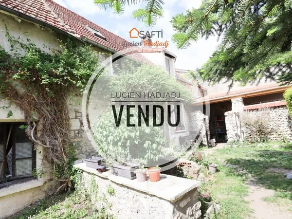 Maison ancienne 3 pièces avec jardinet - Limetz-Villez (10 min Vernon)