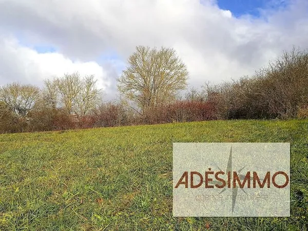 Terrain 1000 m²