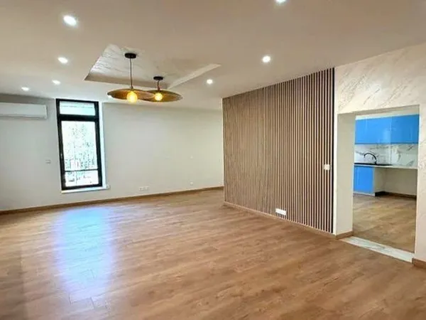 Gardanne centre ville - Appartement 2 pièces d'une surface de 93 m2-