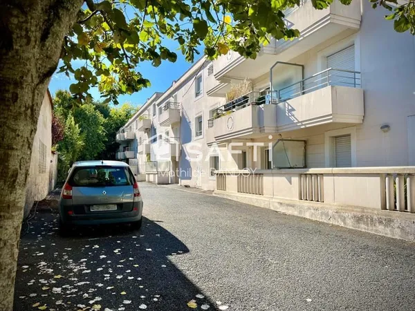 Ascenseur - 3 ch - terrasse - cellier - parking ss