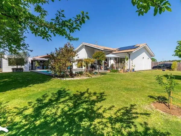 Maison 5 pièces 138 m²