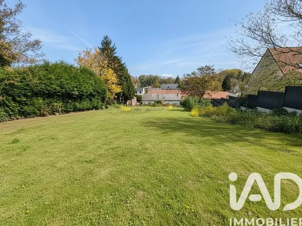 Terrain 852 m²