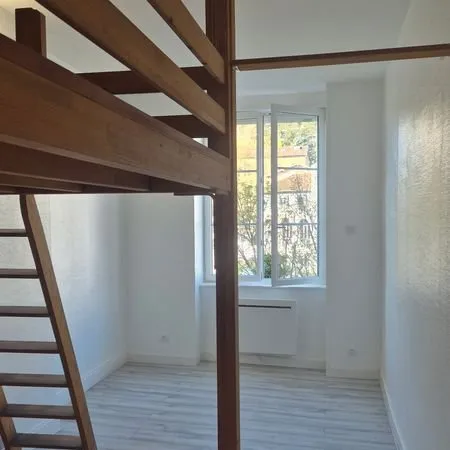 T1 de 29 M² en bon état