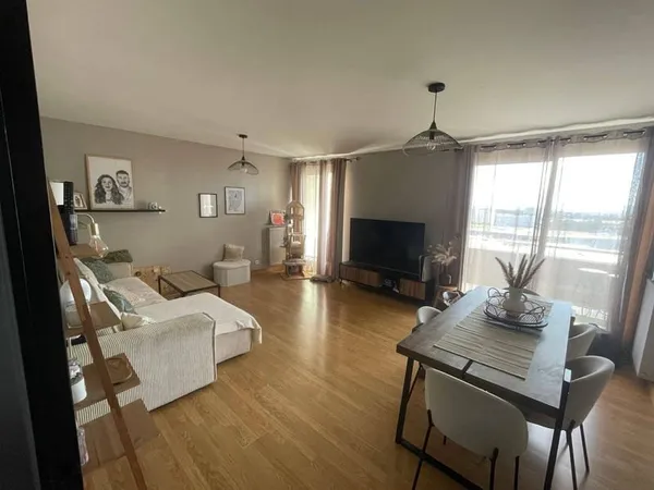 Appartement 4 pièces 90 m²
