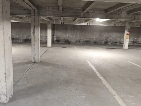 Parking 11 m²