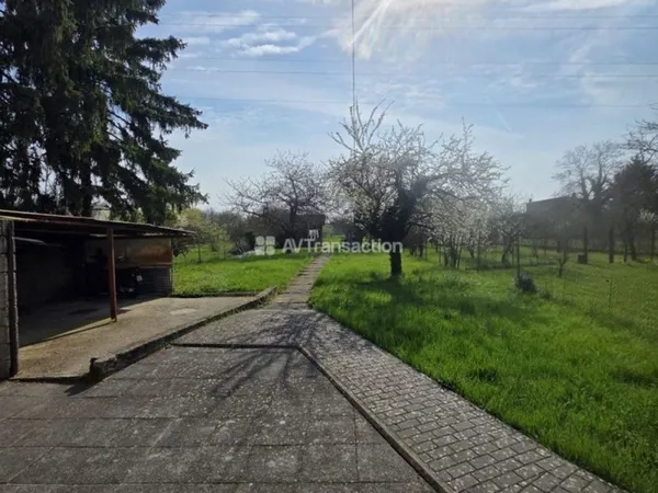 Immeuble de rapport 13 pièces 166 m²
