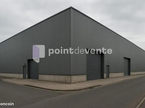 Local industriel 1 730 m²