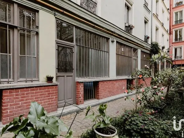 Terrain 65 m²