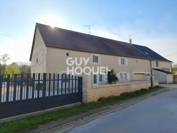 Propriété d'exception 343 m² - Piscine chauffée - Terrain 3220 m²