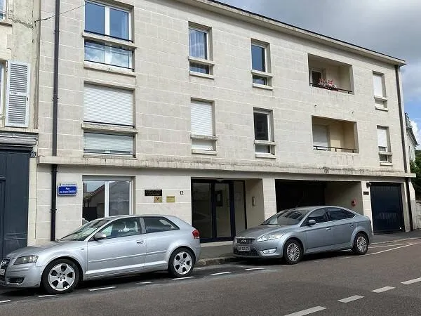 Parking 10 m²