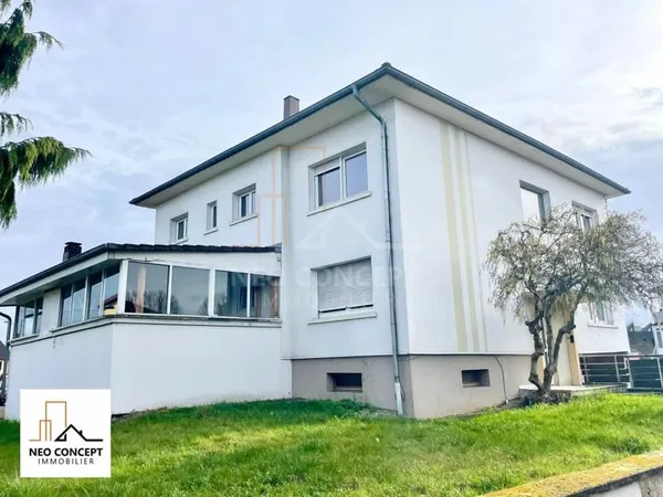 Appartement de type 4 pièces d'environ 98 m² habitables à DRUSENHEIM