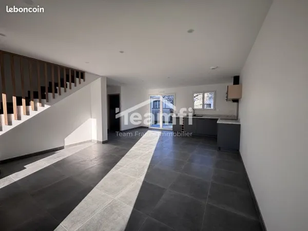 Maison 4 pièces 102 m²
