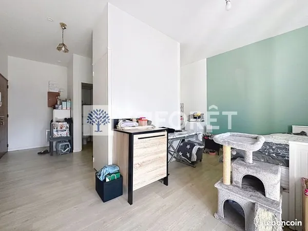 Studio 1 pièce 30 m²