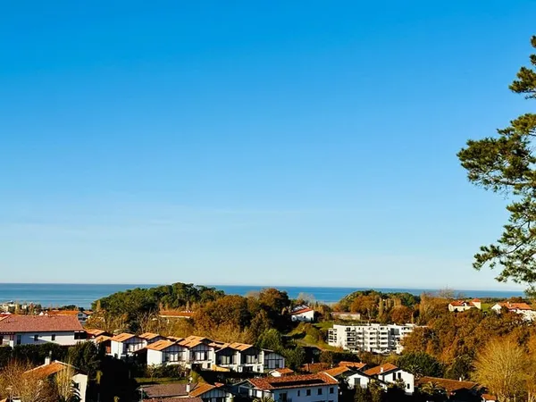 Appartement en attique vue mer Saint Jean De Luz 4 pièce(s) 95 m2