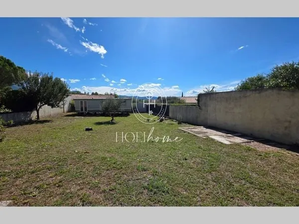 Terrain 532 m²
