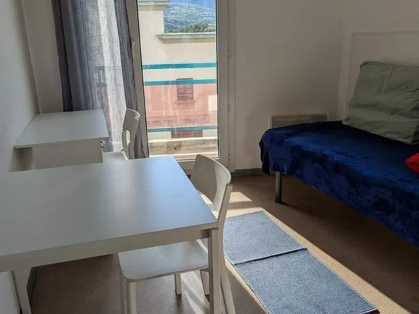 Studio meuble