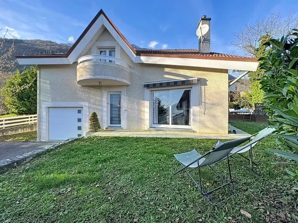 Maison individuelle dans le hameau de Malhivert