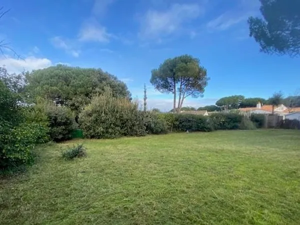 Terrain 540 m²