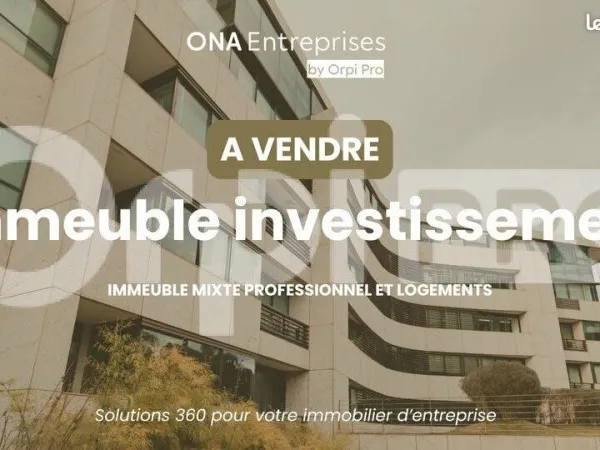 Local commercial 900 m²