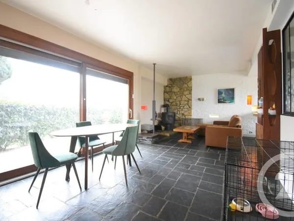 Maison 4 pièces 128 m²