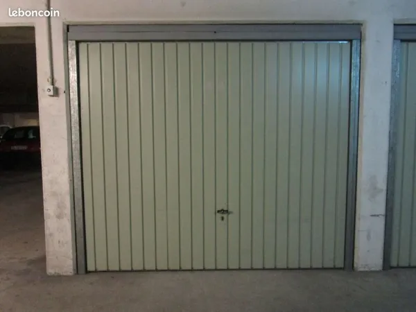 Box en sous-sol à louer