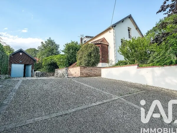 Maison 8 pièces 142 m²