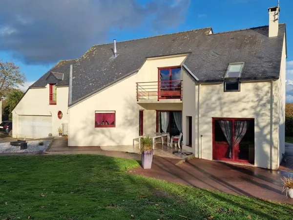Maison 6 pièces 195 m²