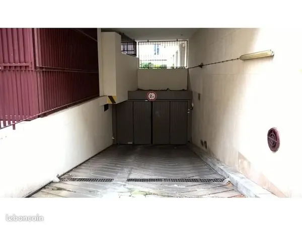 Parking à louer Charonne