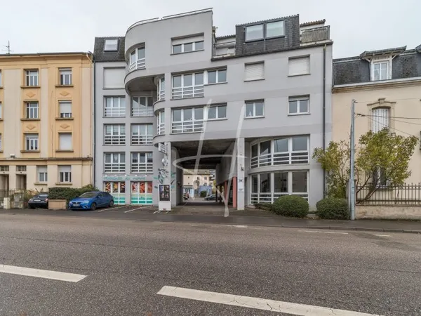 Montigny-lès-Metz | Bureaux 108 m² - 3 pièces - Entrée p