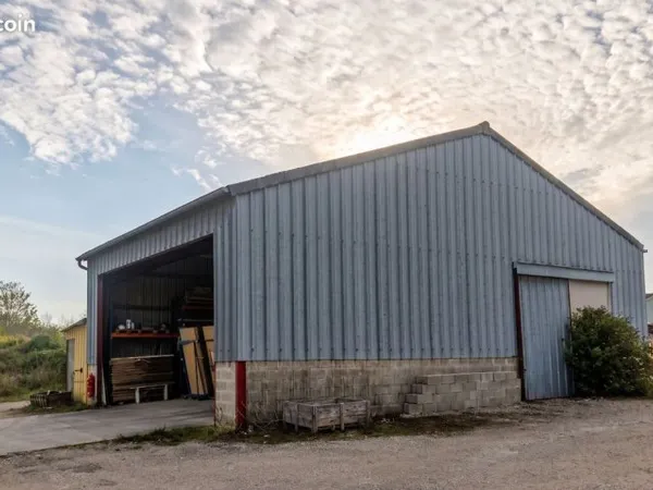 🚜🗺️📦 Terrain industriel 2600 m2 avec bâtiment de 150 m2 LOCATION / VENTE