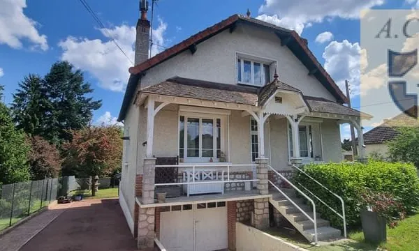 MAISON 10 MIN VENDOME ET 6 MIN GARE TGV