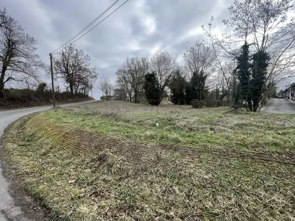 Cagnac-Les-Mines : terrain constructible à acheter