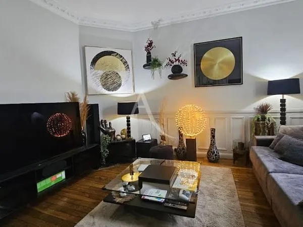 Maison 10 pièces 164 m²