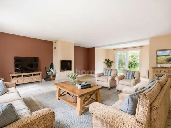 Maison à vendre 6 pièces AMENUCOURT (95)