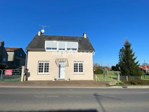 Maison de 86 m² avec garage indépendant et jardin clos