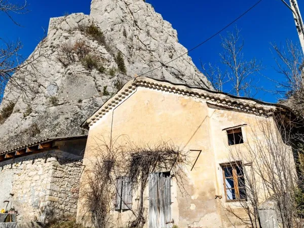 Maison à rénover entièrement