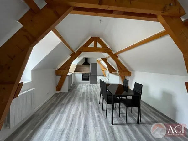 F3 MEUBLE CHAUMONT EN VEXIN