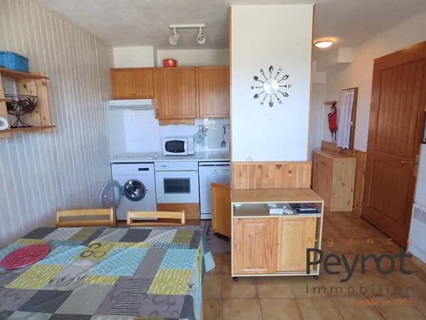 APPARTEMENT - LES ANGLES