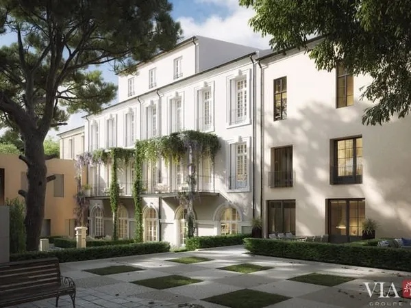 Pézenas centre - Proche toutes commodités - Appartement de caractère avec garag et ascenseur