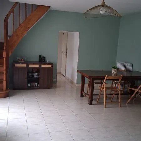 Loué maison quartier Chalouere