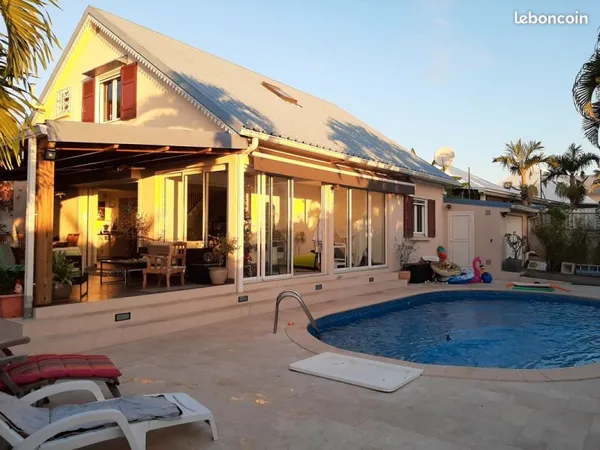 A louer maison avec piscine 5 chambres