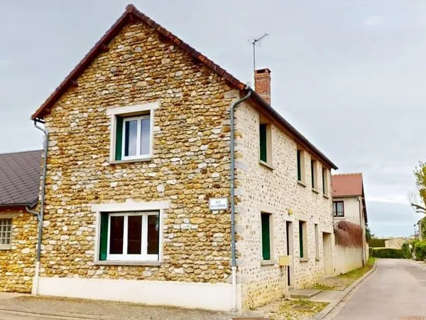 Maison Le Tertre Saint Denis 4 pièce(s) 110.74 m2