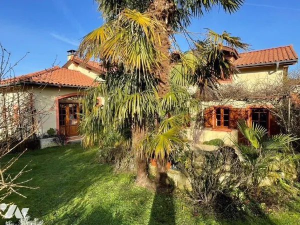 Maison 7 pièces 197 m²