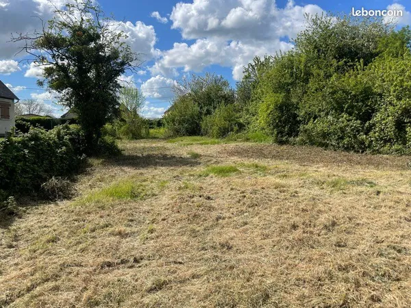 Vends terrain constructible