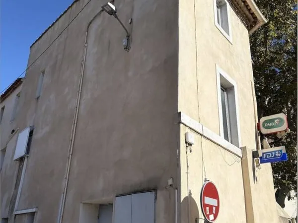 Immeuble 268 m²